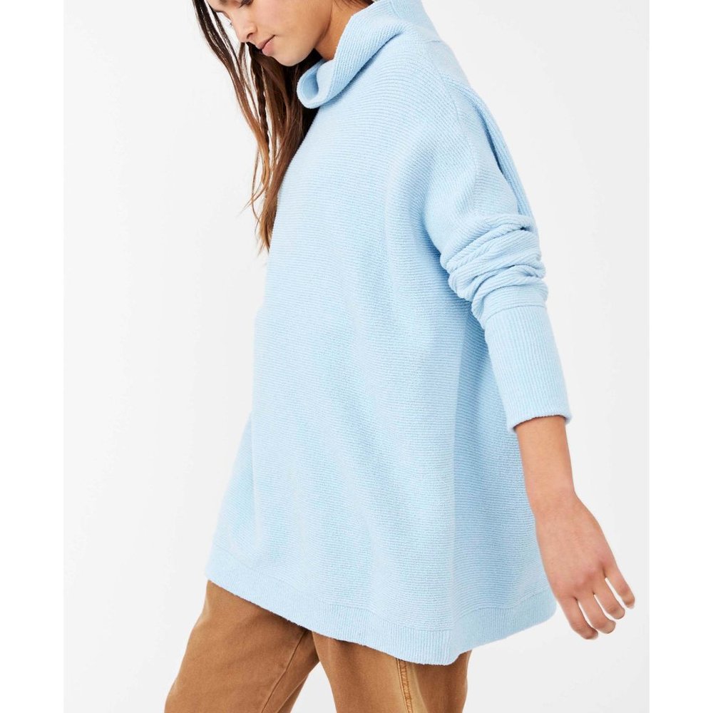 NWT Free People Ottoman Slouchy Tunic / Dream Blue - Picture 2 of 6